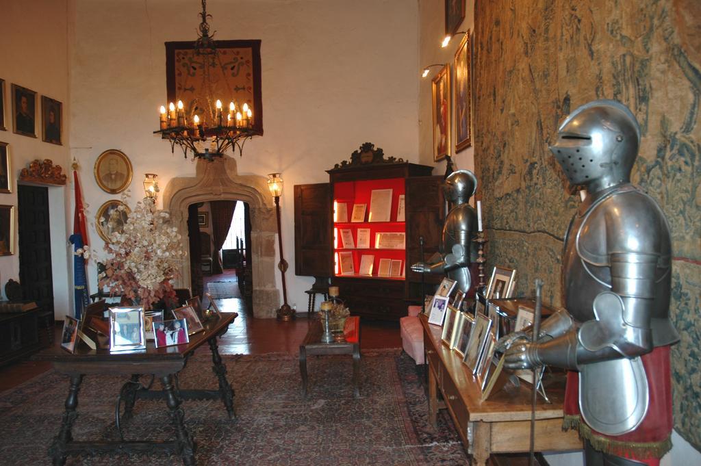 Casa Con Chimenea - Casa Anina Apartman Montsonis Kültér fotó